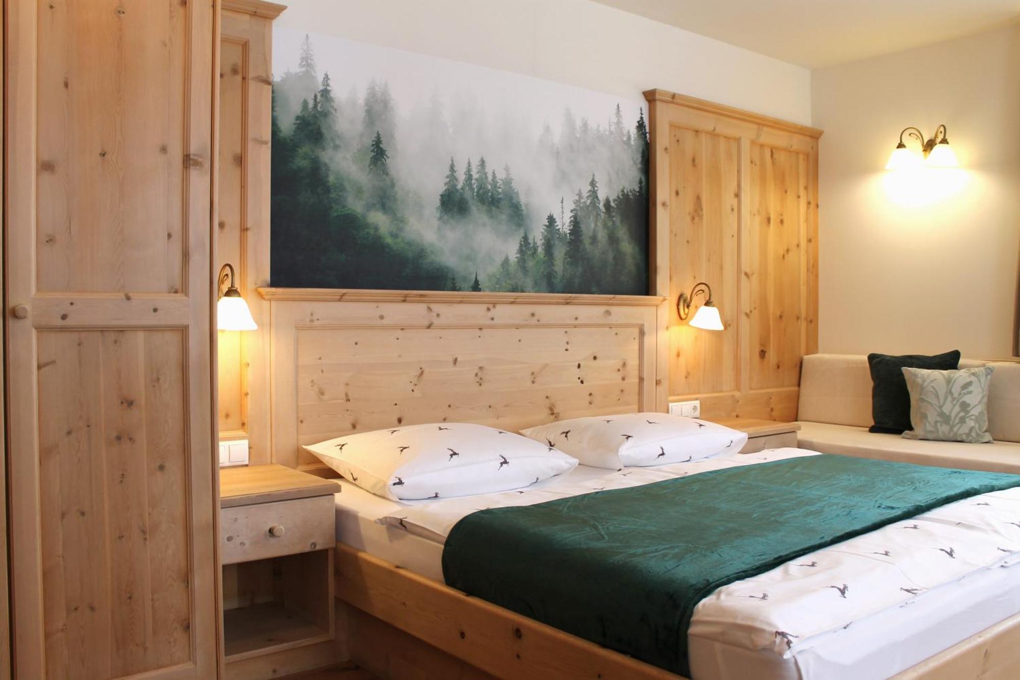 Hotel Landgasthof Laerchenwald Коллепьетра Экстерьер фото